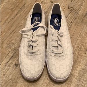 White Keds
